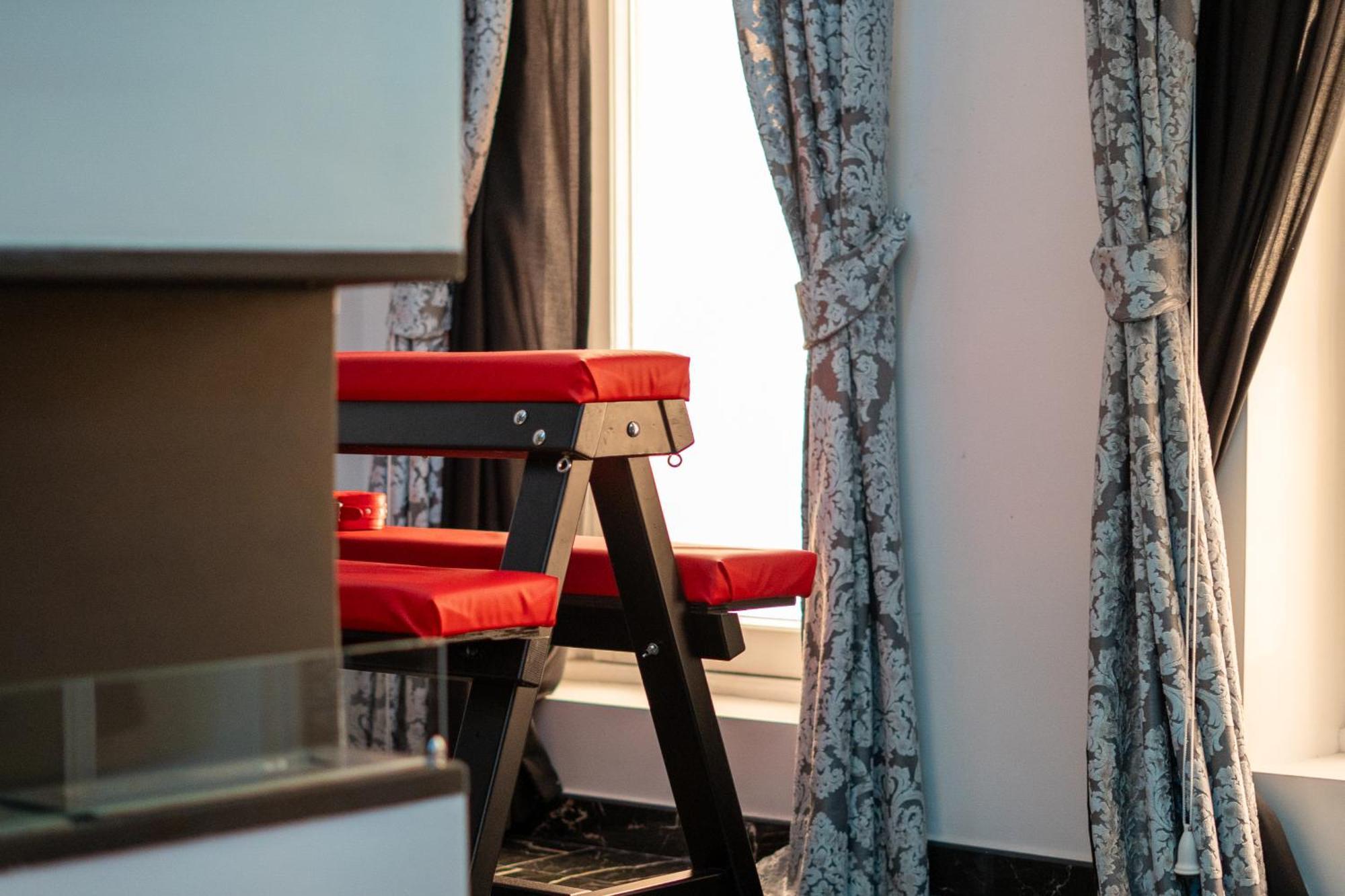 Luxury Bdsm Rom